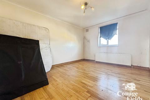 undefined, Hoe Lane, Enfield, EN3