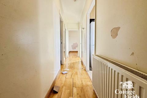 undefined, Hoe Lane, Enfield, EN3