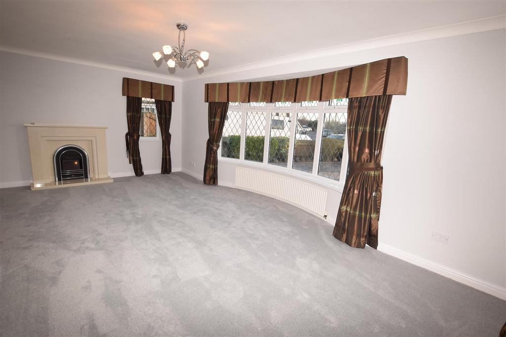 LOUNGE Additional Photograph