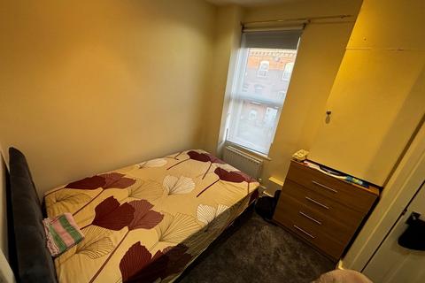 undefined, Granby Terrace, Leeds LS6