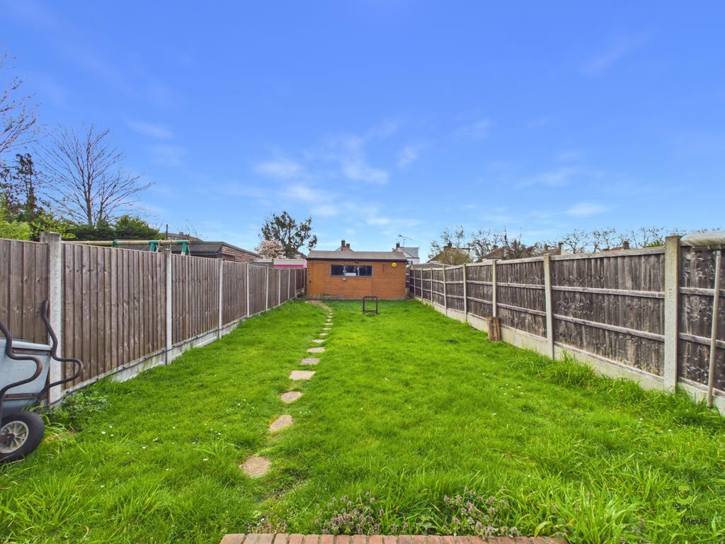 Presented by Clinton at Ewe Move Bexleyheath and Da