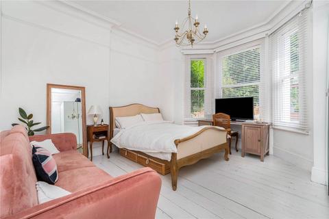 undefined, Park Hill, Ealing, W5