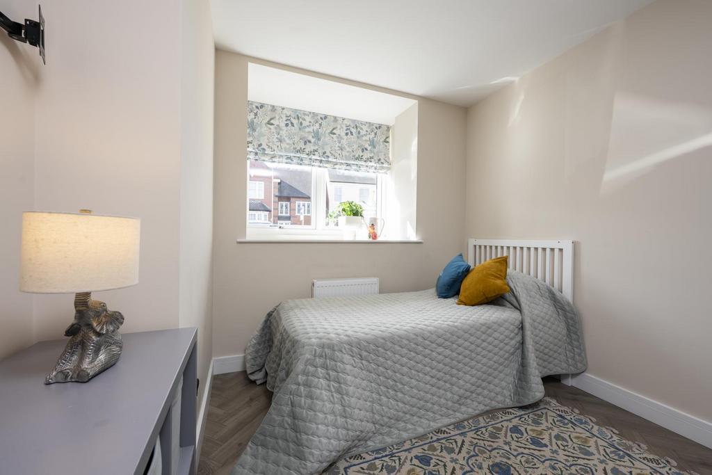 78a Cott Lane DY6 9 TY  2nd bedroom - 002.jpg