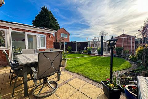 undefined, Gainsborough Close, Liverpool, L12