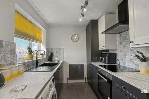 2 bedroom semi-detached house for sale, Maunleigh, Forest Town, NG19