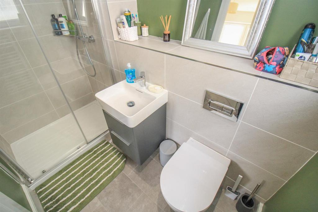 BEDROOM ONE EN-SUITE SHOWER ROOM-2.jpg