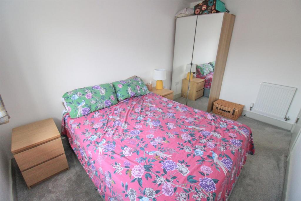 BEDROOM TWO (2)-2.jpg