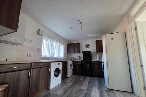 undefined, Yarwell Close, Wolverhampton, WV10