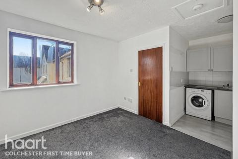 1 bedroom flat for sale, Chinook, Colchester