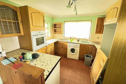 3 bedroom bungalow for sale, Nantycaws, Carmarthen