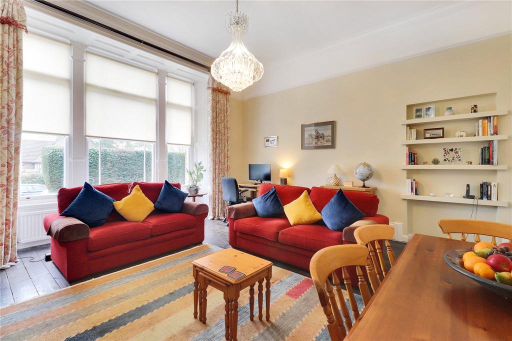 Sitting/Dining Room