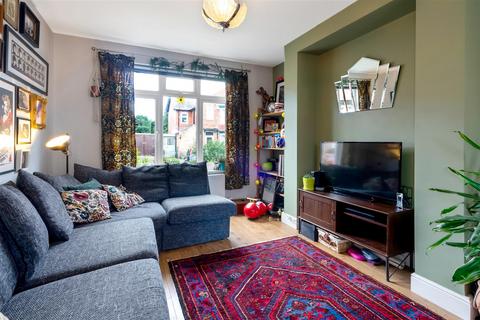 3 bedroom semi-detached house for sale, Holmlands Road, Darlington