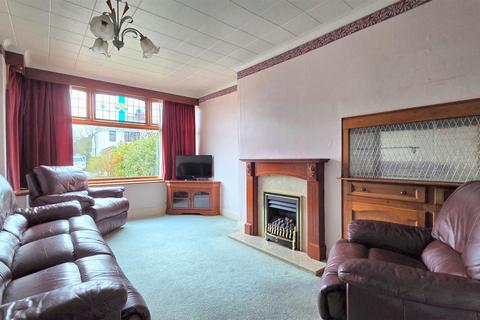 3 bedroom semi-detached house for sale, Burgh Road, Gorleston