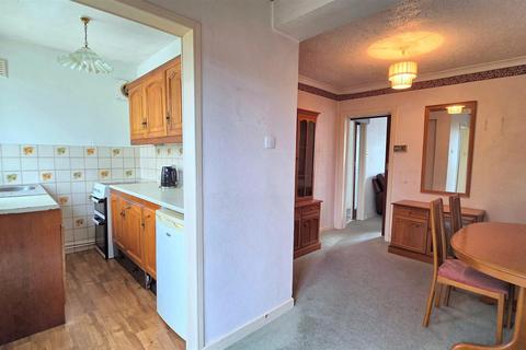 3 bedroom semi-detached house for sale, Burgh Road, Gorleston