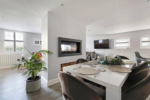 undefined, Tandridge Lane, Tandridge, Oxted, Surrey, RH8