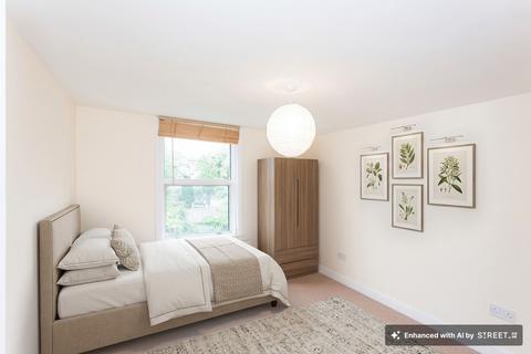 undefined, Wellesley Road, Chiswick, W4