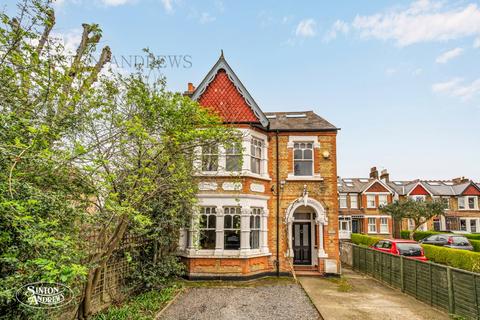 6 bedroom house for sale, Kingsley House, Lynton Avenue, Ealing, W13