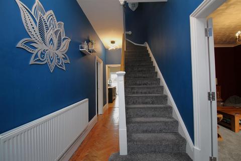 undefined, Forest End, Newport