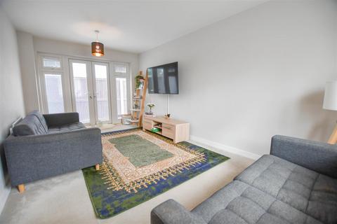 3 bedroom detached house for sale, Mandrake Drive, Red Lodge IP28