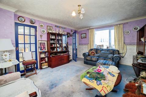 3 bedroom semi-detached house for sale, Bonington Road, Mansfield, Nottinghamshire, NG19