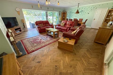 undefined, Bordon Hill, Stratford-Upon-Avon