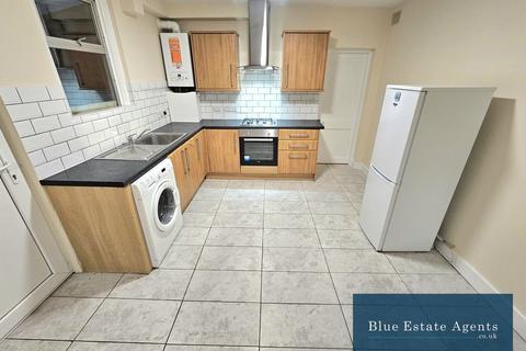 undefined, Montague Road, Hounslow, TW3