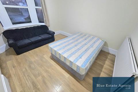undefined, Montague Road, Hounslow, TW3