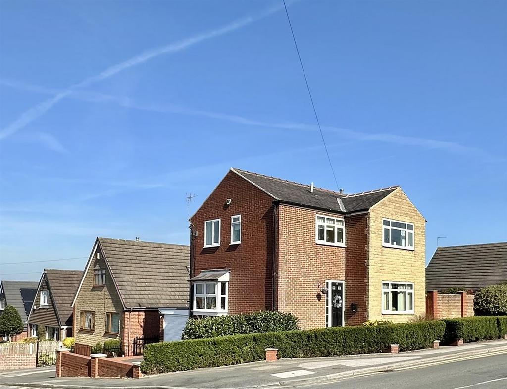 103 Norristhorpe - Front.jpeg