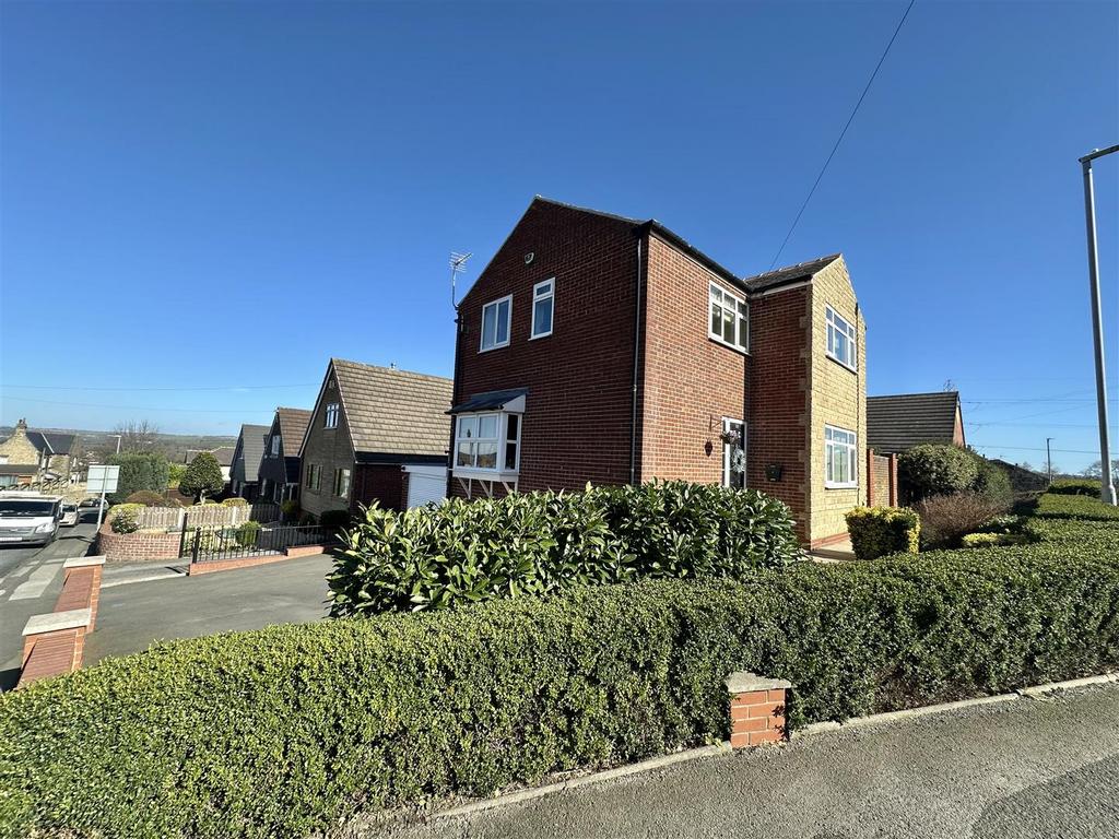 103 Norristhorpe Lane - 2.jpeg