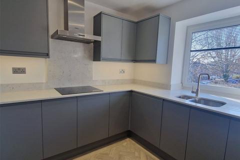 2 bedroom flat to rent, Alma Road, Windsor, Berkshire, SL4
