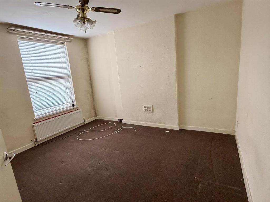 First Floor Rear Bedroom