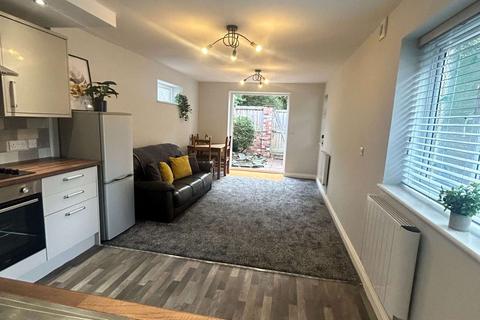 undefined, St. Catherines, Lincoln LN5