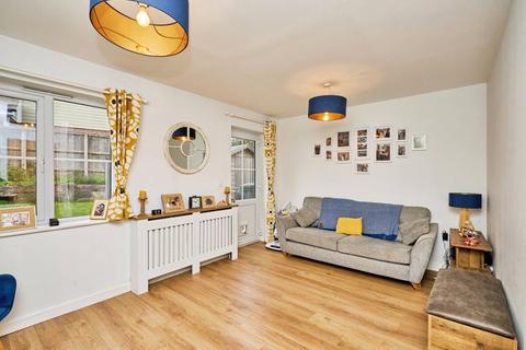 2 bedroom semi-detached house for sale, Oaklands View, COWES, Isle of Wight, PO31