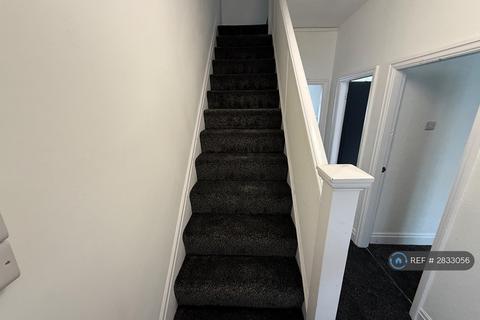 3 bedroom terraced house to rent, Trafford Street, Preston, PR1