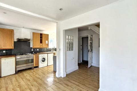 3 bedroom semi-detached house for sale, 15 Monarch Close, Feltham, Middlesex, TW14 8BB
