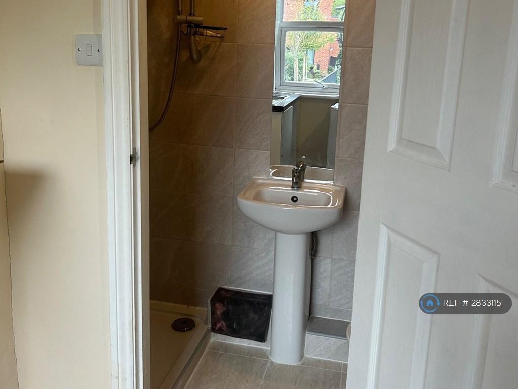 Ensuite Bathroom