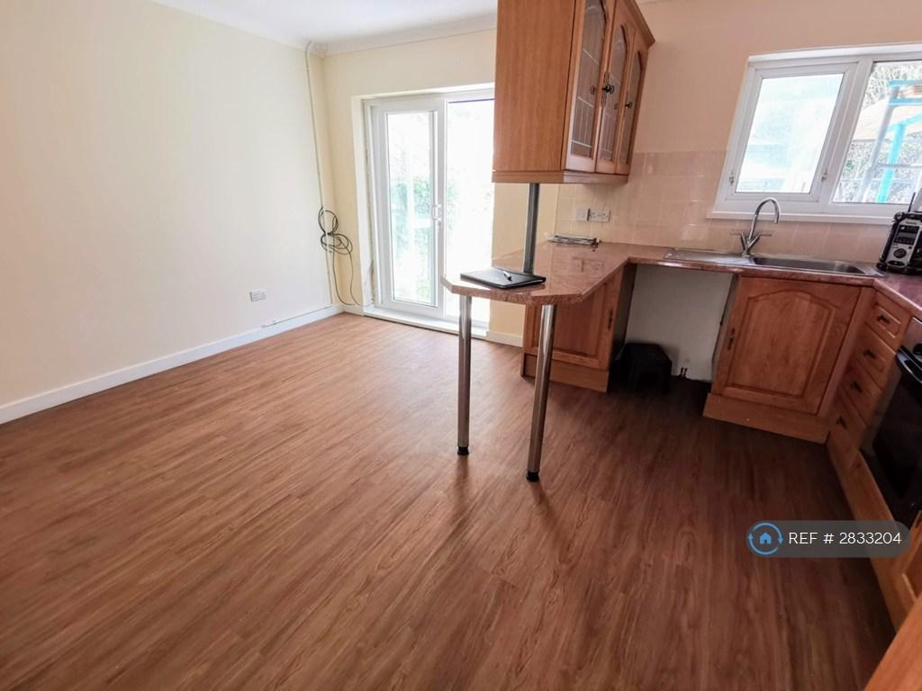Kitchen/Living Room
