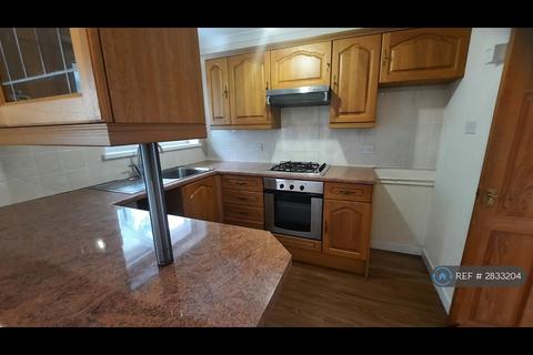 1 bedroom bungalow to rent, Heol Seward, Beddau, Pontypridd, CF38