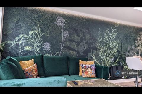 undefined, Hove, Hove, BN3