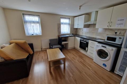 undefined, Blackberry Farm Close, Hounslow, TW5