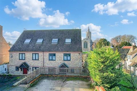 4 bedroom semi-detached house for sale, Mill Lane, Cambridge CB25