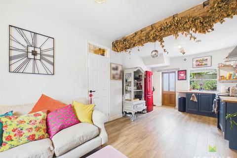 2 bedroom terraced house for sale, Severn Street, Shrewsbury