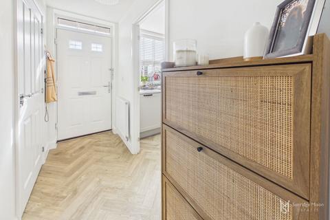 2 bedroom semi-detached house for sale, Heathfield Avenue, Hailsham BN27