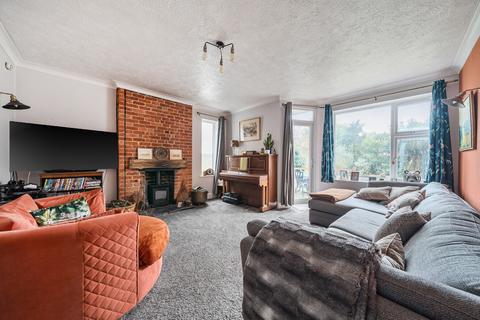 undefined, Pembroke Avenue, Worthing, West Sussex, BN11