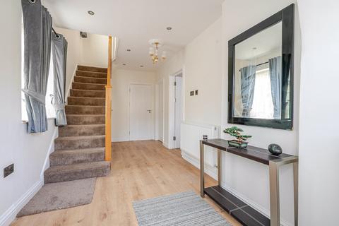 undefined, Quaves Road, langley, SL3