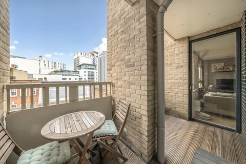 2 bedroom flat for sale, Wandsworth High Street, Putney, London, SW18
