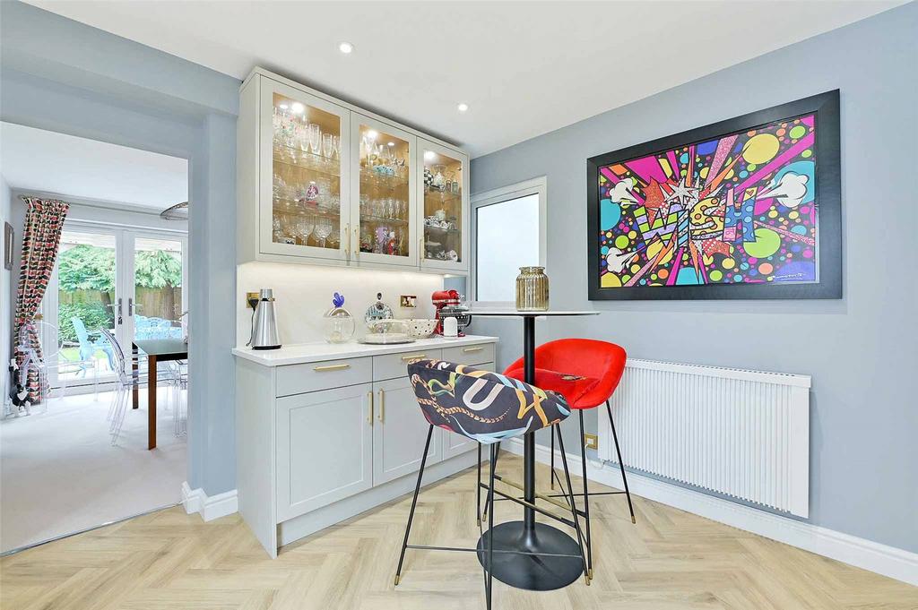 Breakfast Room