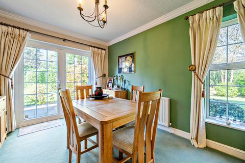 4 bedroom house for sale, London Road, Ascot, SL5