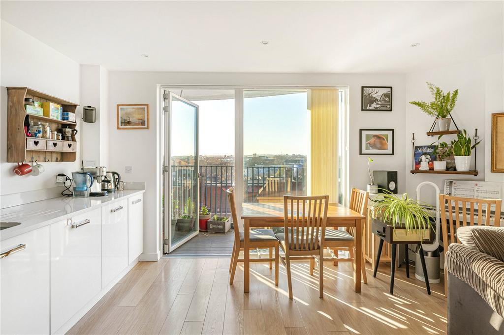 Reception/Kitchen