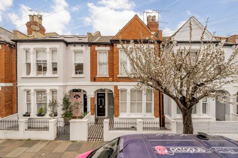 2 bedroom flat to rent, Edenvale Street, London SW6